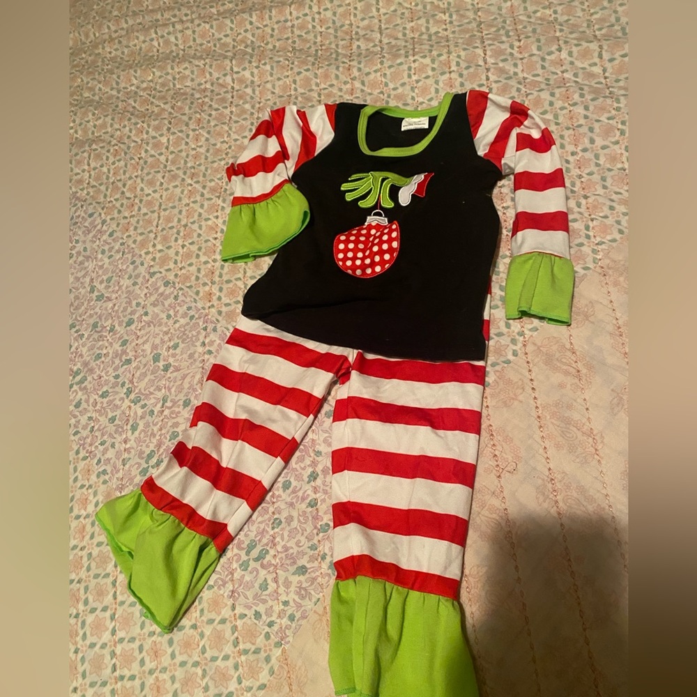 New grinch pajamas
